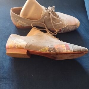 Catherine Parra Leather + Suede And Patchwork Floral Flat Shoes 38